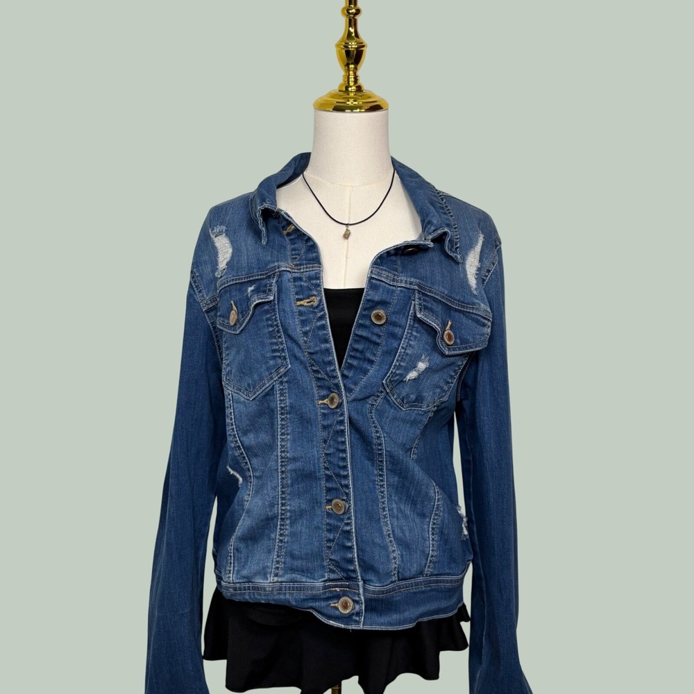 denim jean jacket blue long sleeve ripped distressed country western grunge rock
